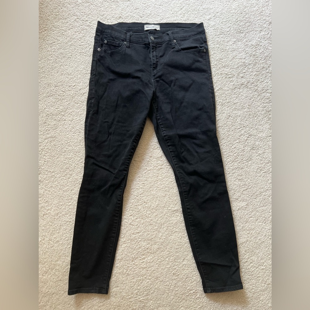 Gap True Skinny Jeans